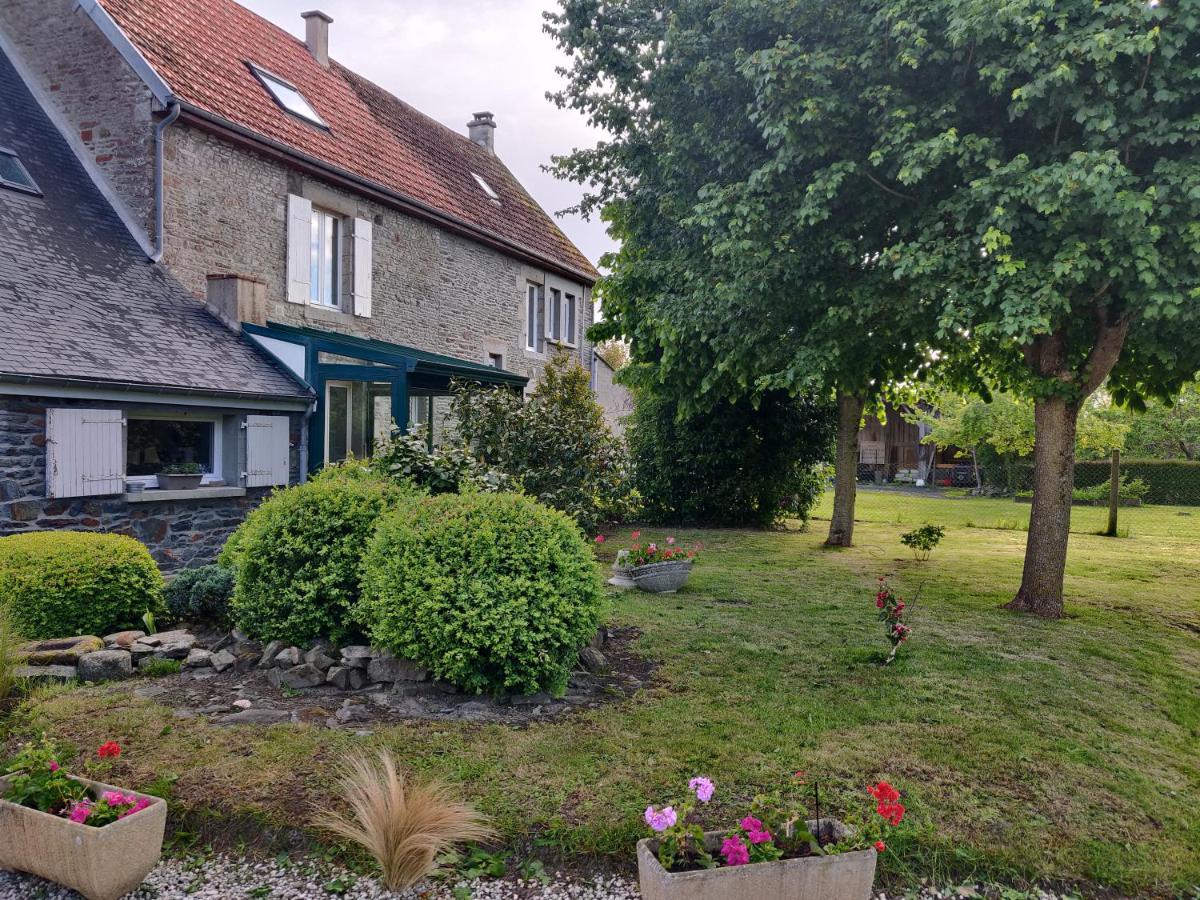 Les Fleurs Du Mont Bed and Breakfast Caux Eksteriør billede