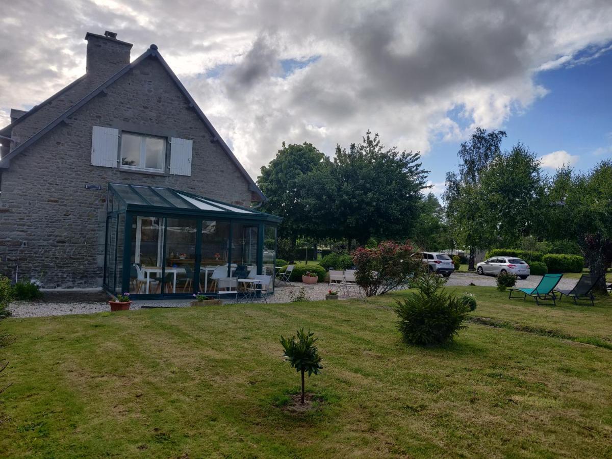 Les Fleurs Du Mont Bed and Breakfast Caux Eksteriør billede